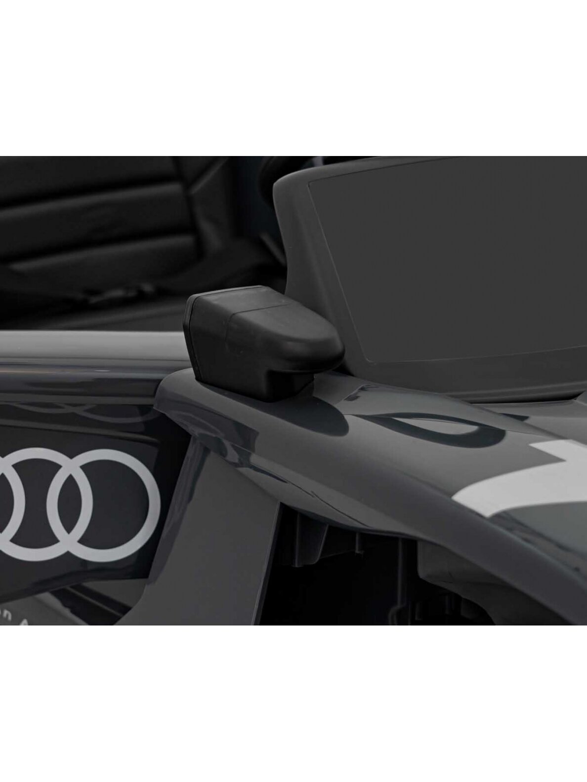 Audi RSQ E-TRON Pilka Elektromobilis vaikams 14