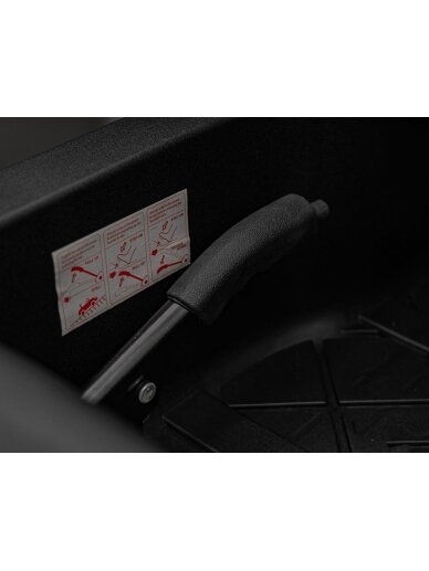 Audi Spyder R8 LIFT Elektromobilis vaikams Juoda 46