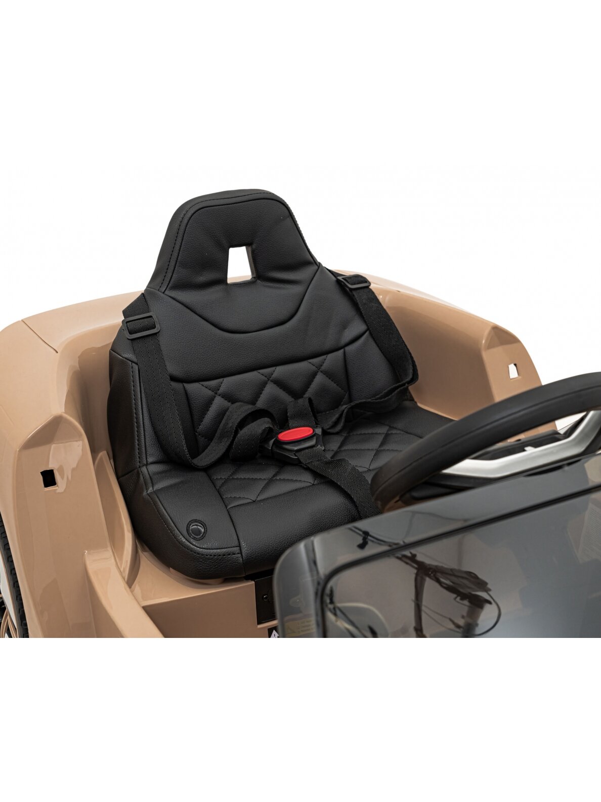 BMW I4 Gold 12