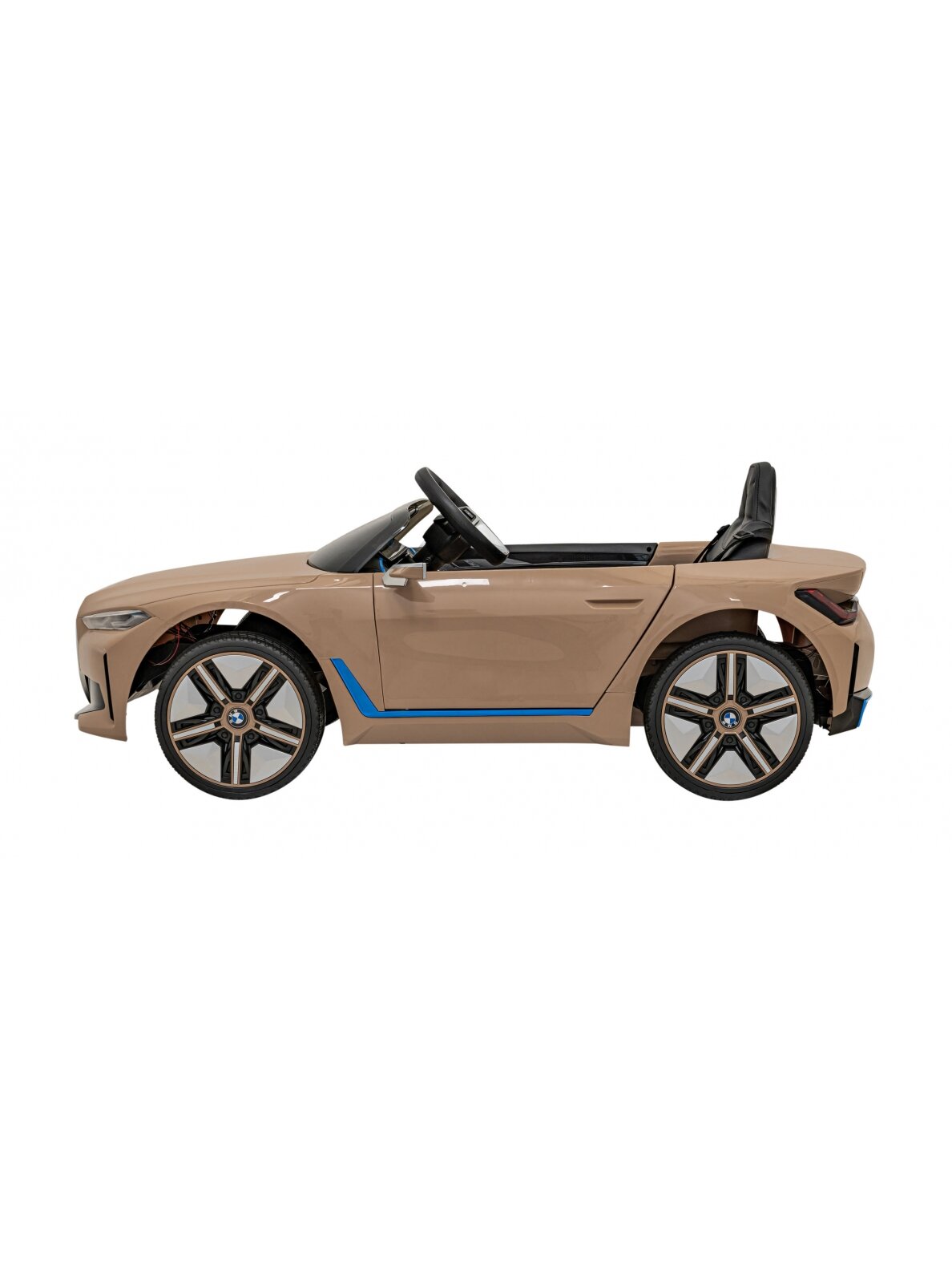 BMW I4 Gold 3