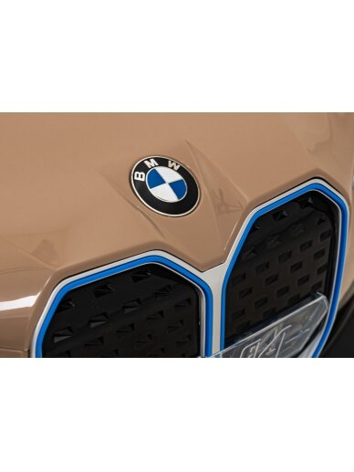 BMW I4 Gold 11