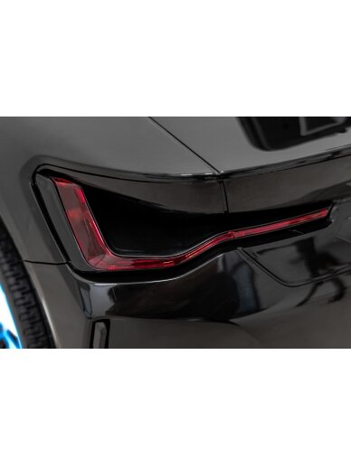 BMW I4 juodas 14