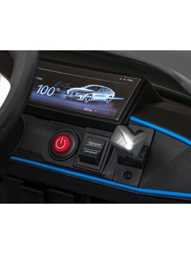 BMW I4 juodas 8