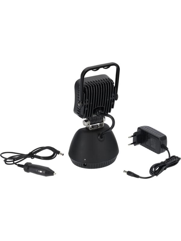 Darbinė LED lemputė, 15W, 900lm, 11-36V, juoda, 192.5x115x DC kištukas, 5 LED, Kramp 1 Darbinė LED lemputė, 15W, 900lm, 11-36V, juoda, 192.5x115x DC kištukas, 5 LED, Kramp 1