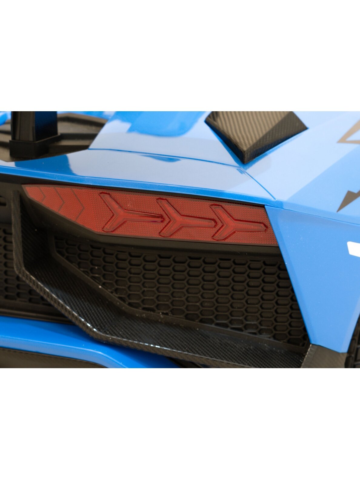 Elektromobilis vaikams Lamborghini Aventador SV Blue 23 Elektromobilis vaikams Lamborghini Aventador SV Blue 23