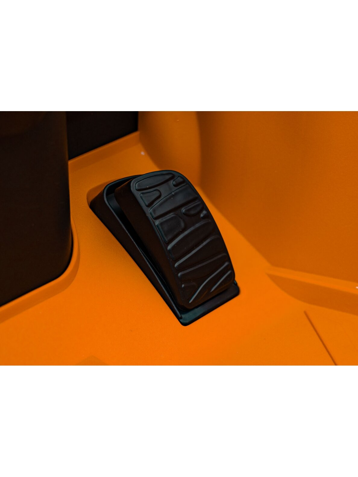 Elektromobilis vaikams Lamborghini Revuelto Orange 20