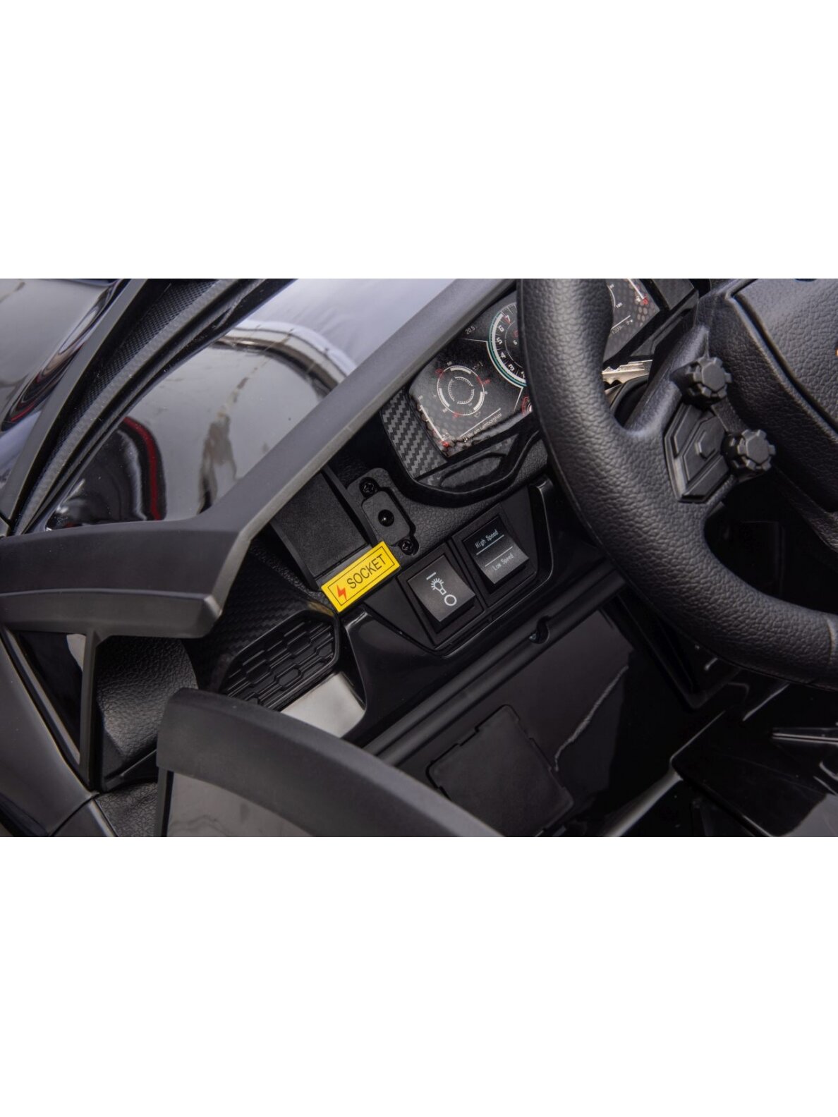 Elektromobilis vaikams Lamborghini Revuelto XL STRONG Black 7 Elektromobilis vaikams Lamborghini Revuelto XL STRONG Black 7
