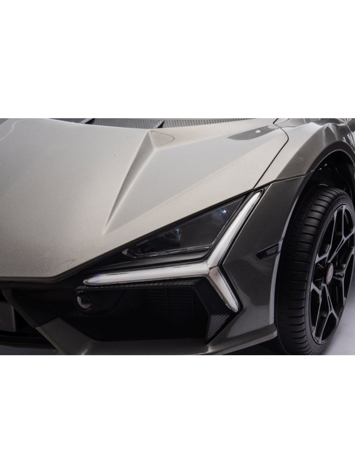 Elektromobilis vaikams Lamborghini Revuelto XL STRONG Gray 13 Elektromobilis vaikams Lamborghini Revuelto XL STRONG Gray 13