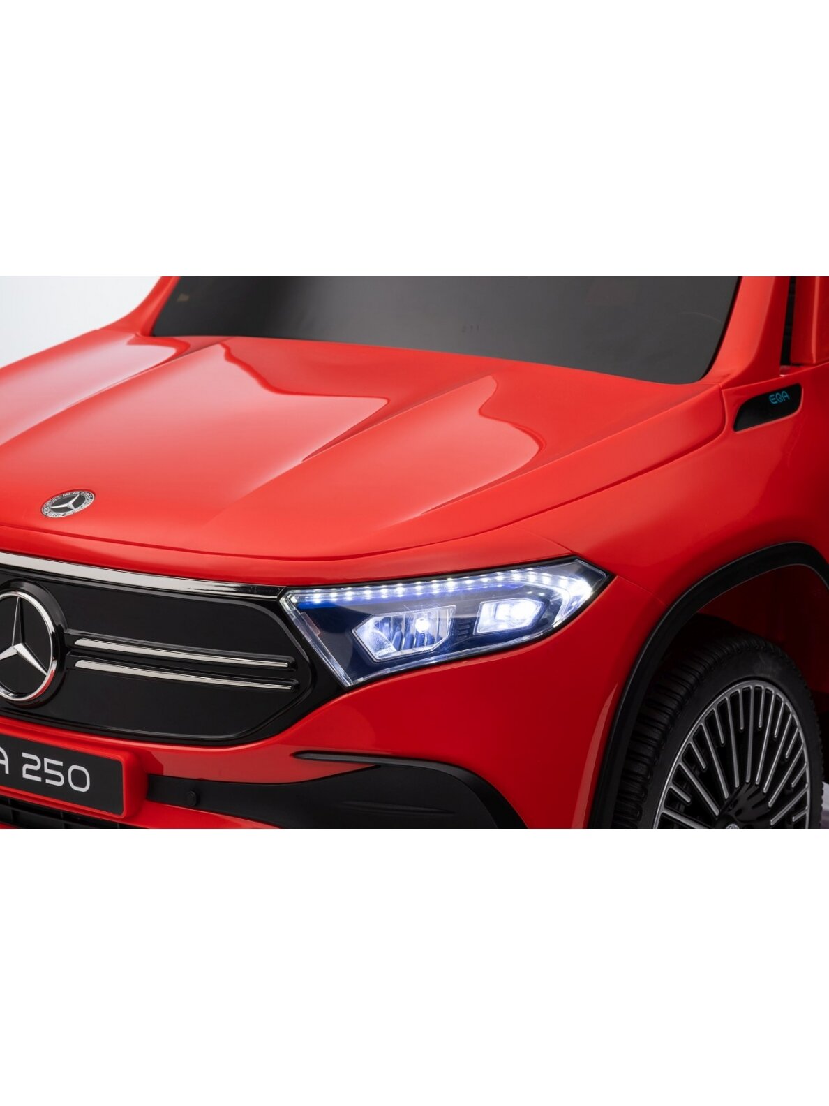 Elektromobilis vaikams Mercedes Benz EQA 250 Red 62