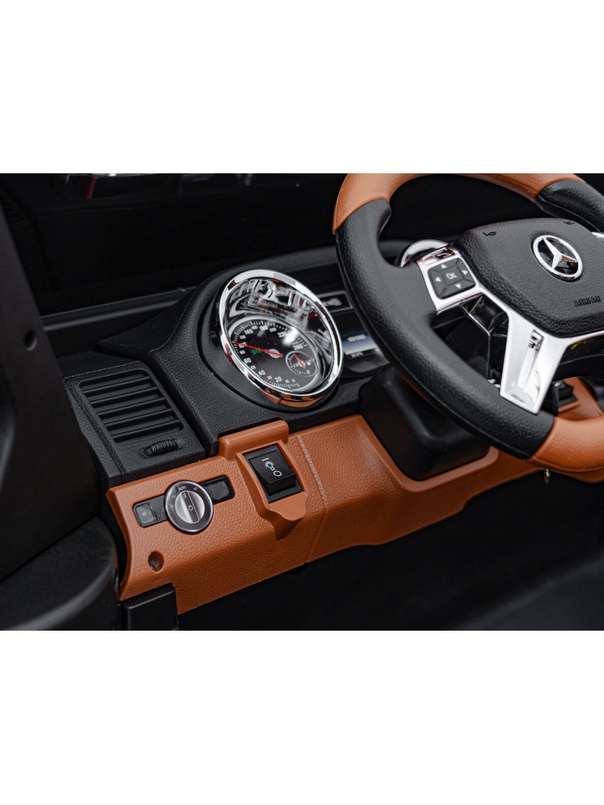 Elektromobilis vaikams Mercedes Benz MAYBACH G650 Black 25 Elektromobilis vaikams Mercedes Benz MAYBACH G650 Black 25