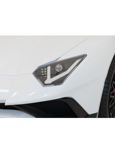 Elektromobilis vaikams Lamborghini Aventador SV White 13 Elektromobilis vaikams Lamborghini Aventador SV White 13