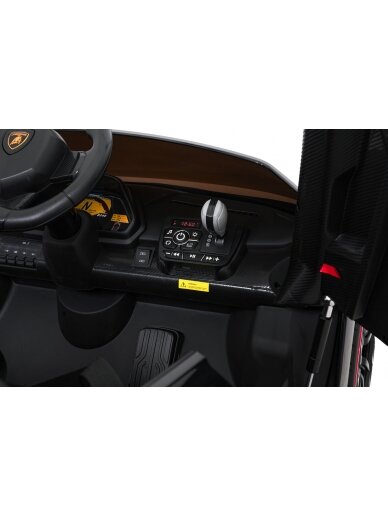 Elektromobilis vaikams Lamborghini VeneNe Black 13 Elektromobilis vaikams Lamborghini VeneNe Black 13
