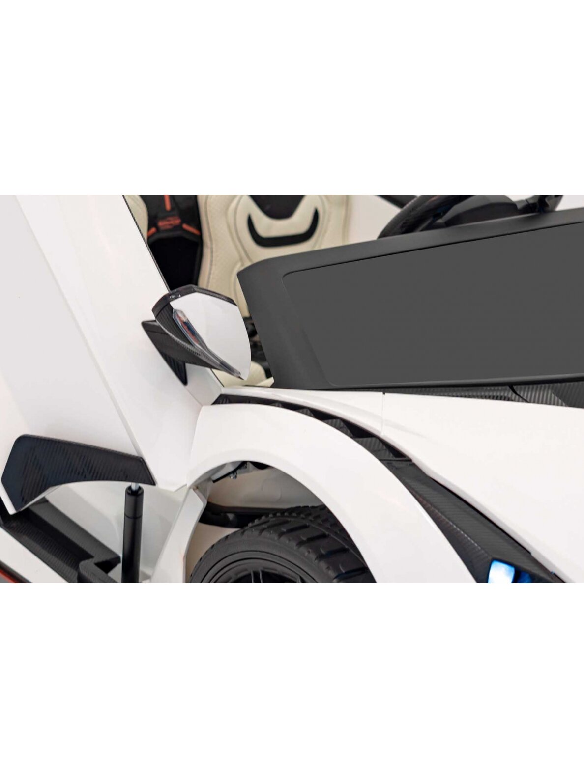 Lamborghini SIAN Elektromobilis vaikams Balta 18
