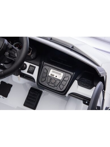 Lamborghini Revuelto XL STRONG Balta Elektromobilis vaikams 7 Lamborghini Revuelto XL STRONG Balta Elektromobilis vaikams 7