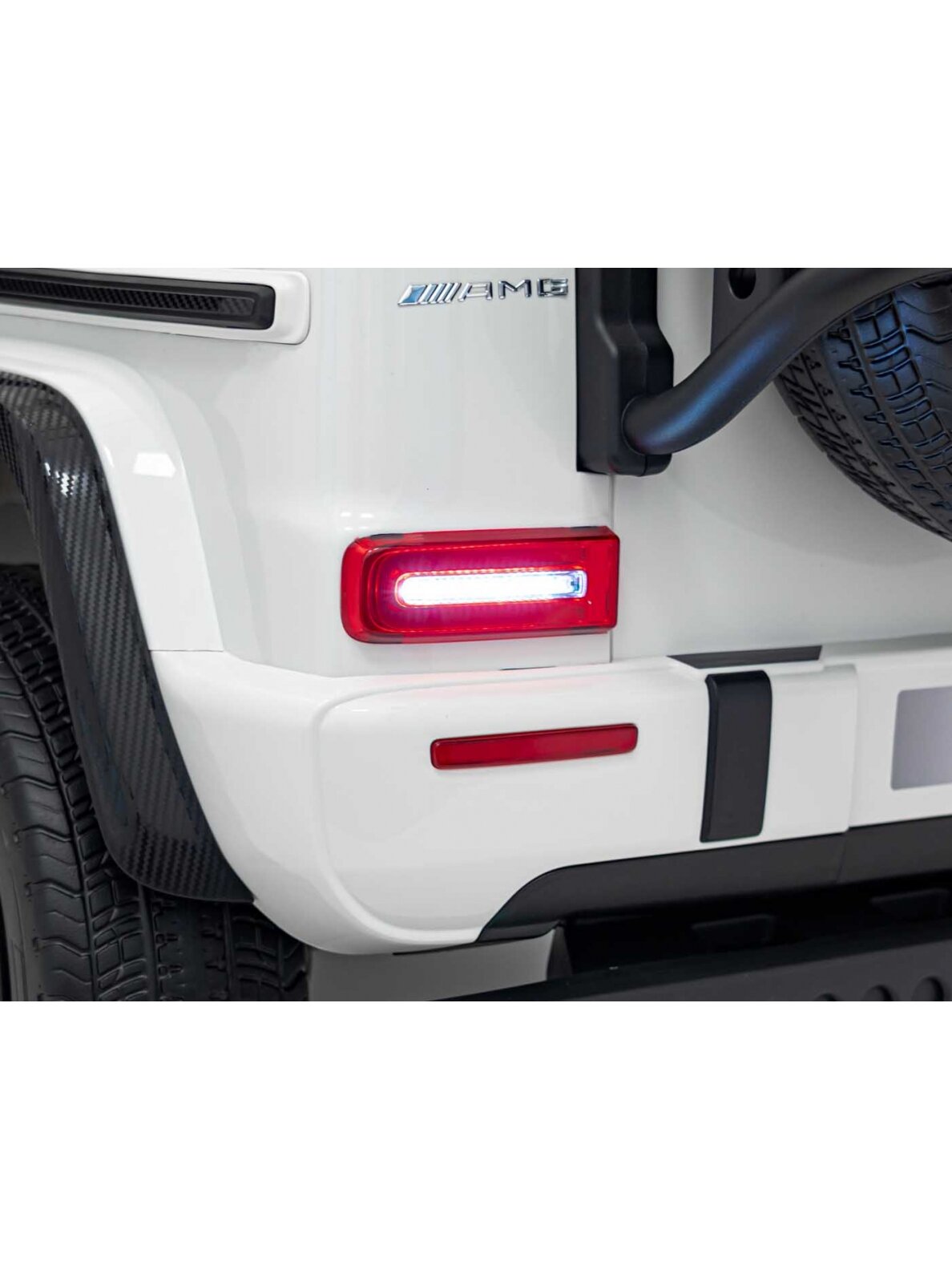 Mercedes Benz G63 AMG XXL Elektromobilis vaikams Balta 16 Mercedes Benz G63 AMG XXL Elektromobilis vaikams Balta 16