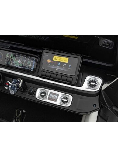 Mercedes Benz G63 AMG XXL Elektromobilis vaikams Balta 8 Mercedes Benz G63 AMG XXL Elektromobilis vaikams Balta 8