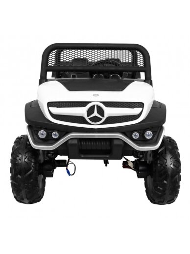 Mercedes BENZ UNIMOG 2
