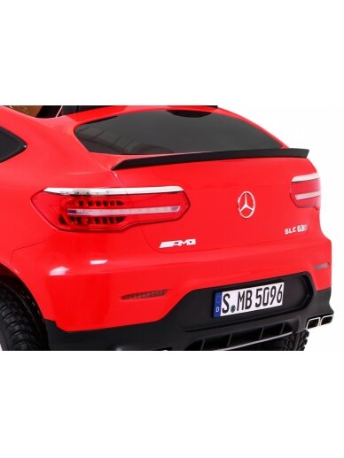 Mercedes GLC 63S Raudona 9