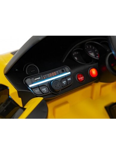 Porsche Spyder RS 718 Elektromobilis vaikamss dažymas geltona spalva 17