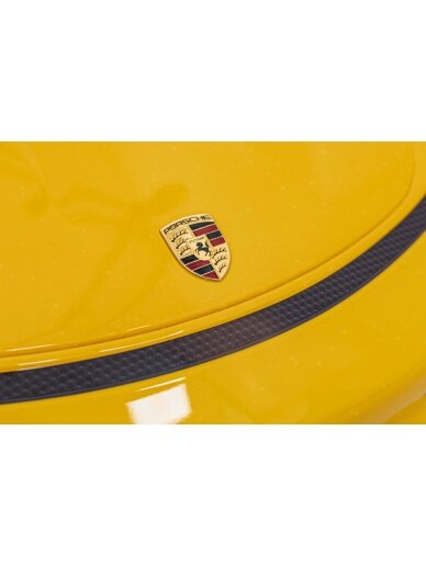 Porsche Spyder RS 718 Elektromobilis vaikamss dažymas geltona spalva 21 Porsche Spyder RS 718 Elektromobilis vaikamss dažymas geltona spalva 21