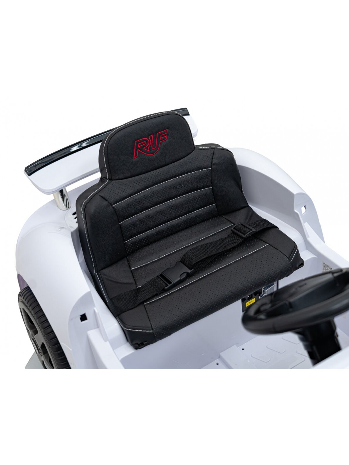 RUF CTR3 baltos spalvos Elektromobilis vaikams 16 RUF CTR3 baltos spalvos Elektromobilis vaikams 16