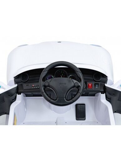 RUF CTR3 baltos spalvos Elektromobilis vaikams 20