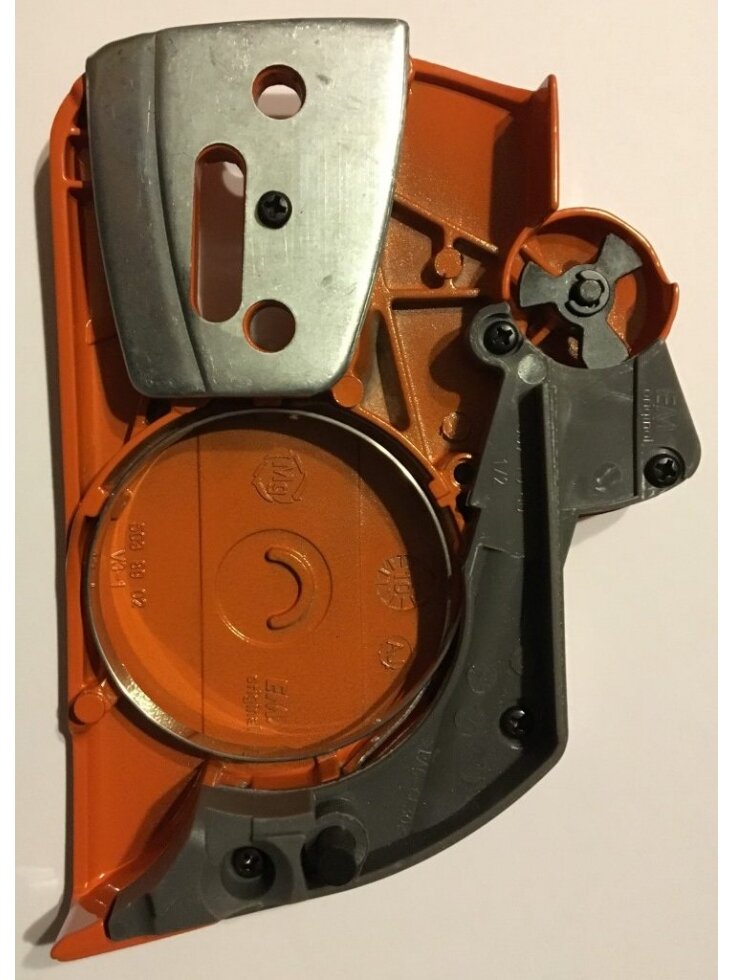 Sankabos dangtelis HUSQVARNA 340, 340E, 345, 345E, 346XP, 350, 351, 353, 357XP, 359